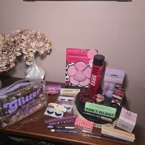 Betsey Johnson Makeup Puffs & Bag full of makeup {Sealed} Over $100 worth